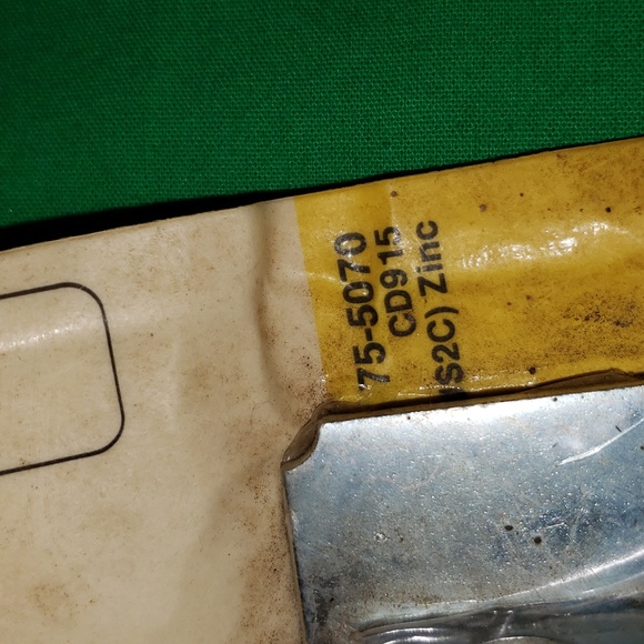 Stanley 4 1/2" Safety Hasp - Picture 2 of 4